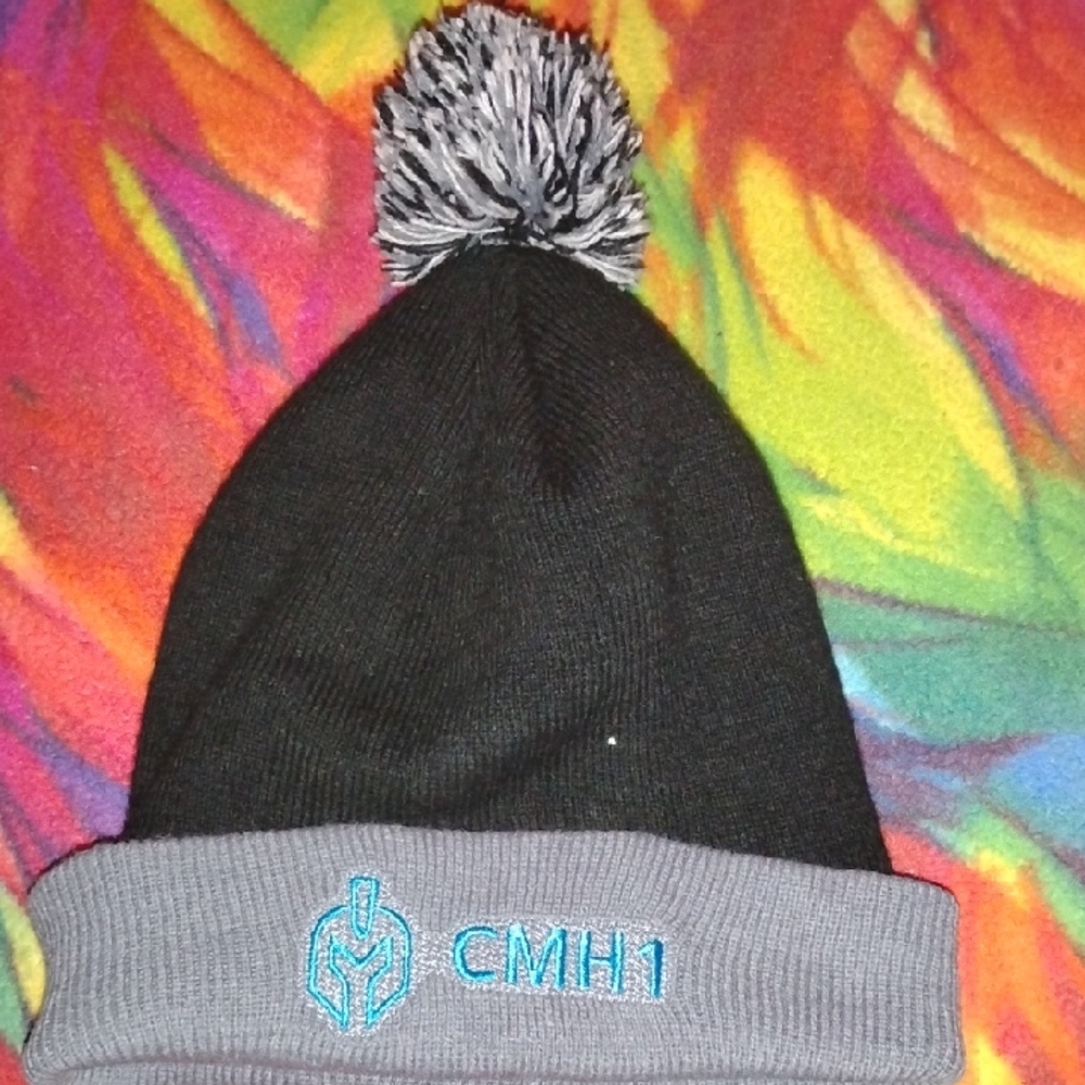CMH1 Black and Gray Pom-Pom Beanie